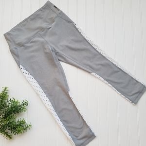 RBX Crop Leggings White Eyelet Lace Gray size Small